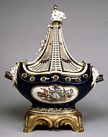Back of the Walters Art Gallery vase. With later gilt-wood stand.