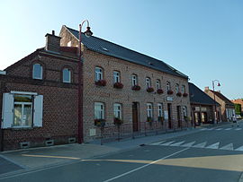 The town hall in Saméon