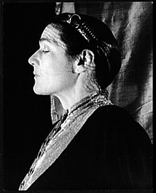 Fannie Hurst in 1932. Photograph by Carl Van Vechten.