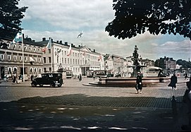 Late 1930s color view of the Market Square