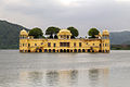 Man Sagar Lake und Jal Mahal bei Jaipur