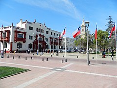 Courts of Justice and Plaza de Armas.