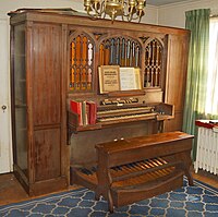 M.P. Möller three-rank chapel organ (1936)