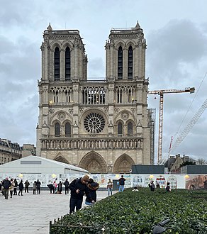 Front view of Notre-Dame in January 2023