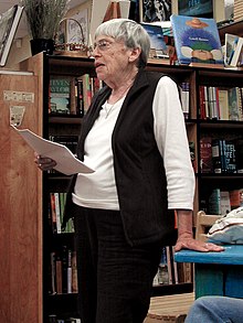 Ursula Le Guin in a bookstore