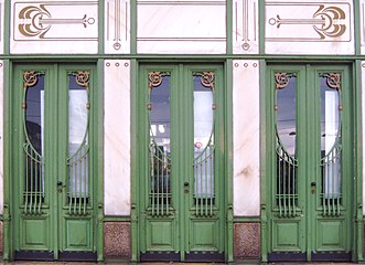 Doorways of the Karlsplatz Stadtbahn station (1894–99)