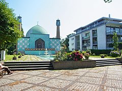 Die blaue Imam-Ali-Moschee des Islamischen Zentrums