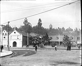 Los Angeles Plaza (c. 1905)