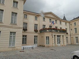 The town hall of Boissise-le-Roi