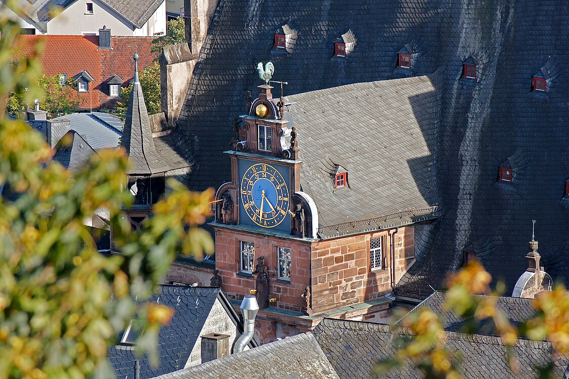 Uhr des Marburger Rathauses, 93. Platz bei WLM 2023 Preisträger