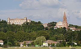 A general view of Castelnau-d'Estrétefonds