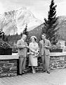 George VI and Queen Elizabeth with Prime Minister Mackenzie King in Banff, Alberta, 1939.