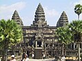 Angkor Wat (1113–1150)