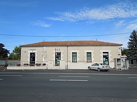 The town hall in Cierzac