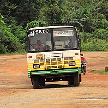 Eluru-Chintalapudi APSRTC bus near Janampeta