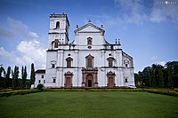Built in 1562, Se Cathedral is an example of the Portuguese-Manueline style of architecture.[162][163]