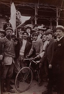 Wattelier nach seinem Sieg bei Paris–Bordeaux 1902