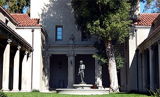 Lebus Court, Bridges Hall of Music, Pomona College, by Myron Hunt in Claremont, California, United States (1915)