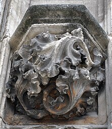 Gothic acanthus on a corbel of the Vienne Cathedral, Vienne, France, unknown architect or sculptor, c.1130-1529