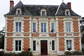 The town hall in Dangé-Saint-Romain