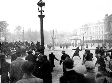 A demonstration against parliamentary corruption in 1934 led to a riot, causing eleven deaths and two hundred injured.