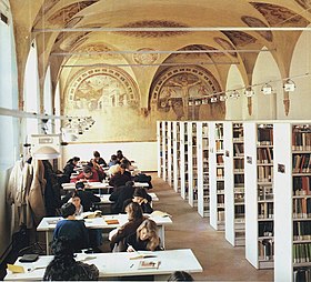 Library of the Faculty of Economics.