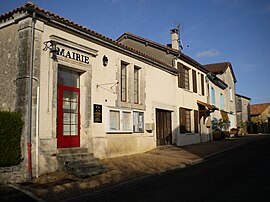 The town hall in La Chapelle-Montmoreau