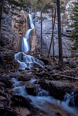 Wasserfall „Sebastianfall“ in Puchberg am Schneeberg. Fotograf: User:Michi214