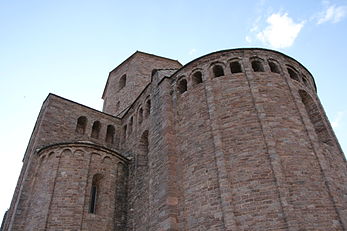 Apse. Note the extensive use of Lombard bands