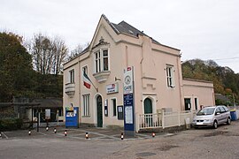 The Malaunay-Le Houlme railway station