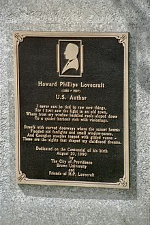 Lovecraft memorial plaque with silhouette by Perry, slightly facing left