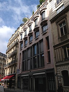 The Majorelle building, at 126 rue de Provence (8th arrondissement), built for Louis Majorelle (1912-1914)