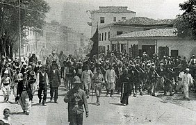 150 Mirdita fighters enter Durrës to support prince Wied (May 1914)