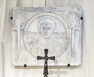 Hl. Prosdocimus. Relief in S.Giustina zu Padua, ravennatisch um 500 n. Chr.