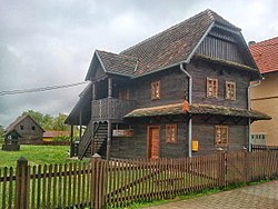 Traditional wooden house in Popovača