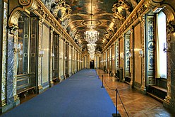 Karl XI:s galleri (Charles XI's Gallery) Festvåningen (The State Apartments)