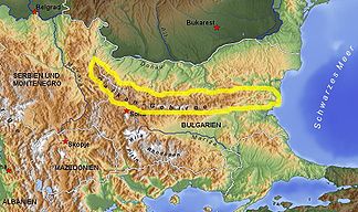 Das Balkangebirge durchzieht Bulgarien von Ost nach West und liegt teilweise auch in Serbien.