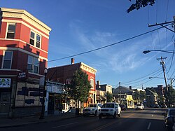 Hamilton Avenue dissects the neighborhood of Northside