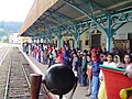 Nilgiri-Zug im Bahnhof von Ooty