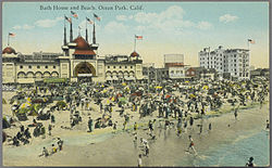 Ocean Park bath house and beach c. 1915