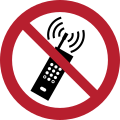 P013 Eingeschaltete Mobiltelefone verboten