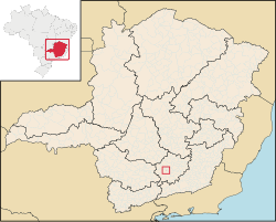 Location of Santa Cruz de Minas in Minas Gerais and Brazil