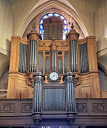 The main organ, on the tribune over the entrance