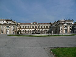 The Royal Villa