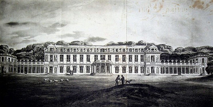 View of the north facade with the colonnades and pavilions added by Louis-Denis Le Camus