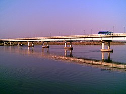 The River Jhelum and the bridge from Sarai Alamgir side