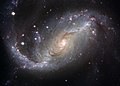 Hochaufgelöste Aufnahme des Zentrums von NGC 1672, erstellt mithilfe des Hubble-Weltraumteleskops