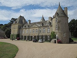 The chateau in Tocqueville[1]