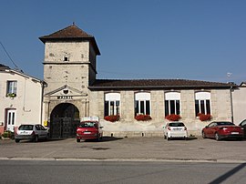 The town hall in Les Monthairons