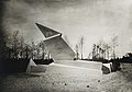 Denkmal der Märzgefallenen in Weimar, die Skulptur entwarf der Architekt Walter Gropius 1921